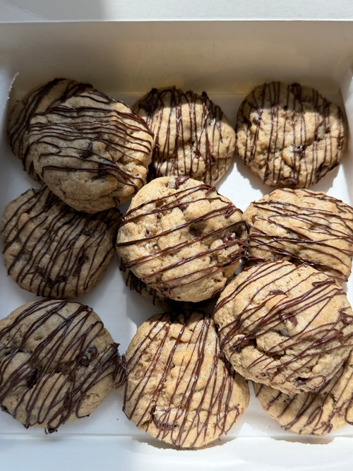 Chocolate Chip Oatmeal Cookies